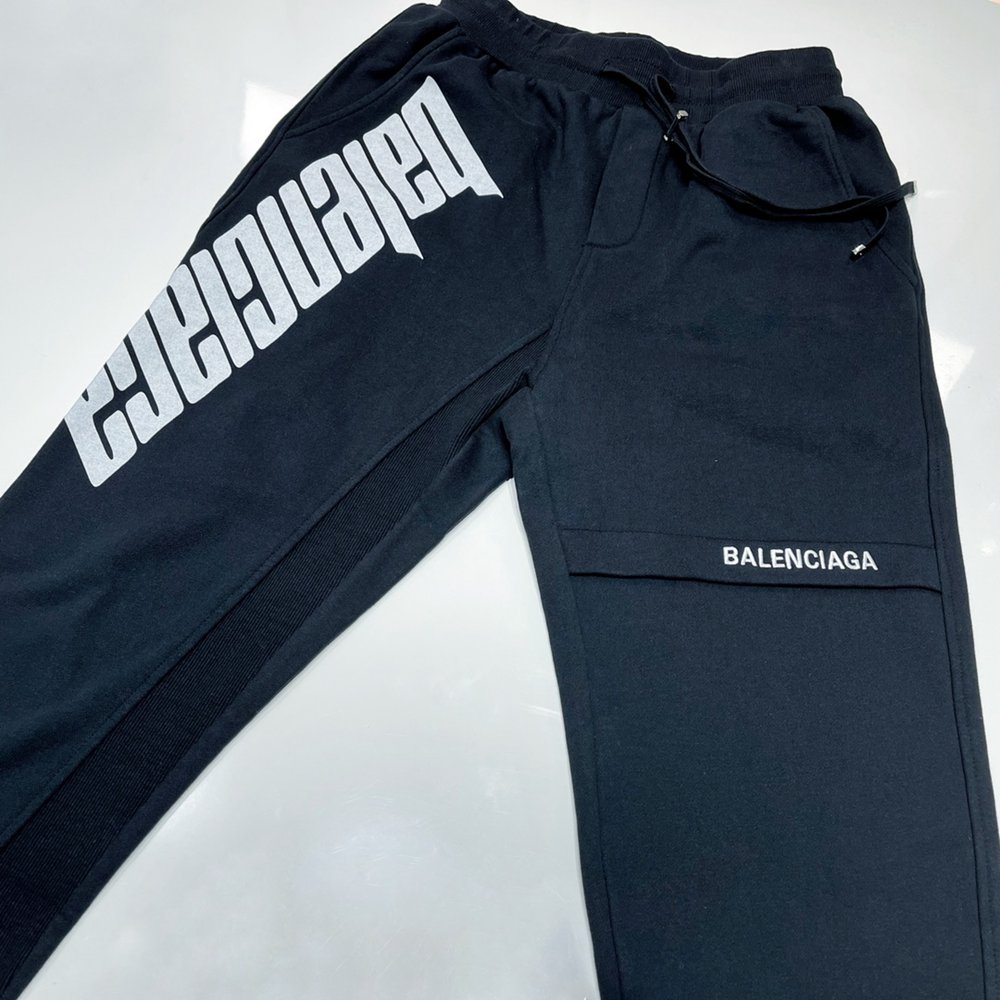 Blen-iaga  Trousers 152D